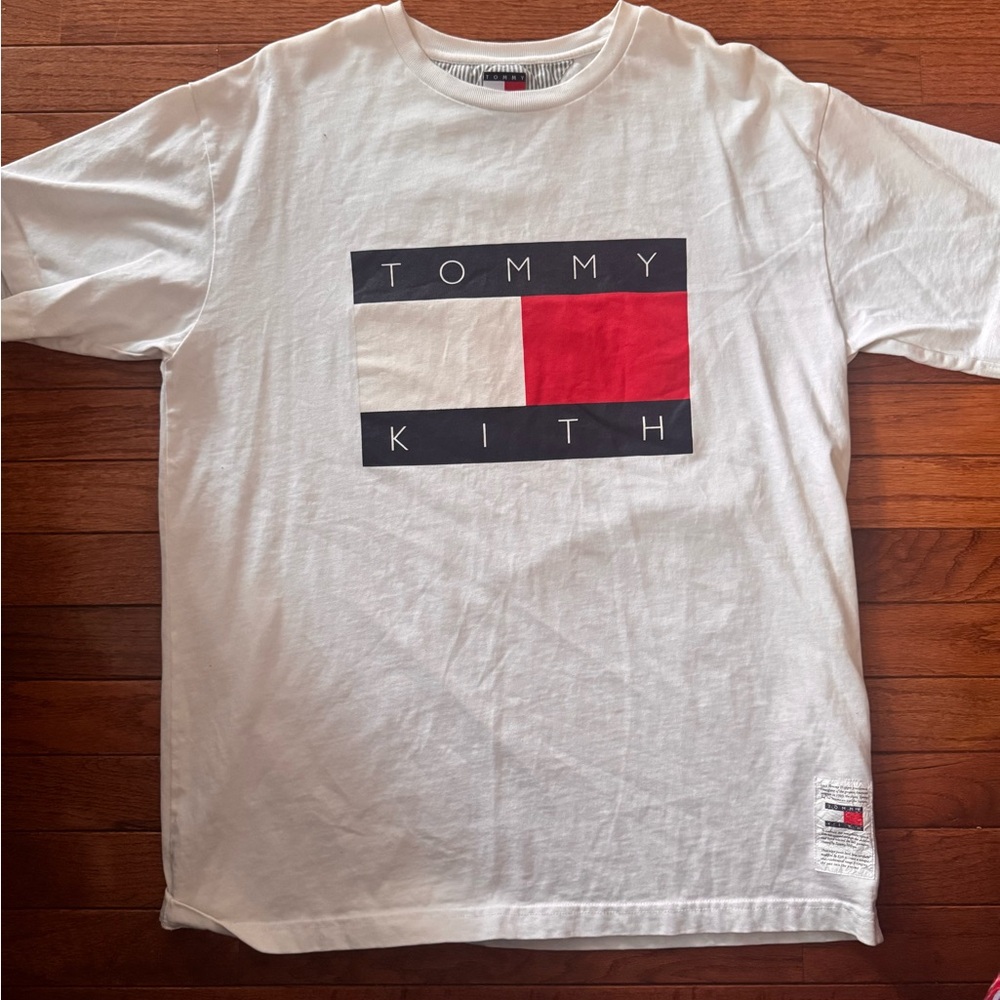 Kith White and Red Short Sleeve Tee